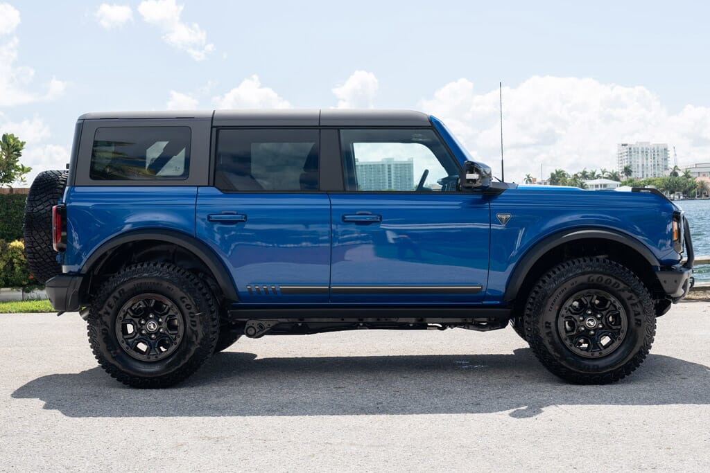 2021 Ford Bronco First Edition Lightning Blue 60 Miles for sale